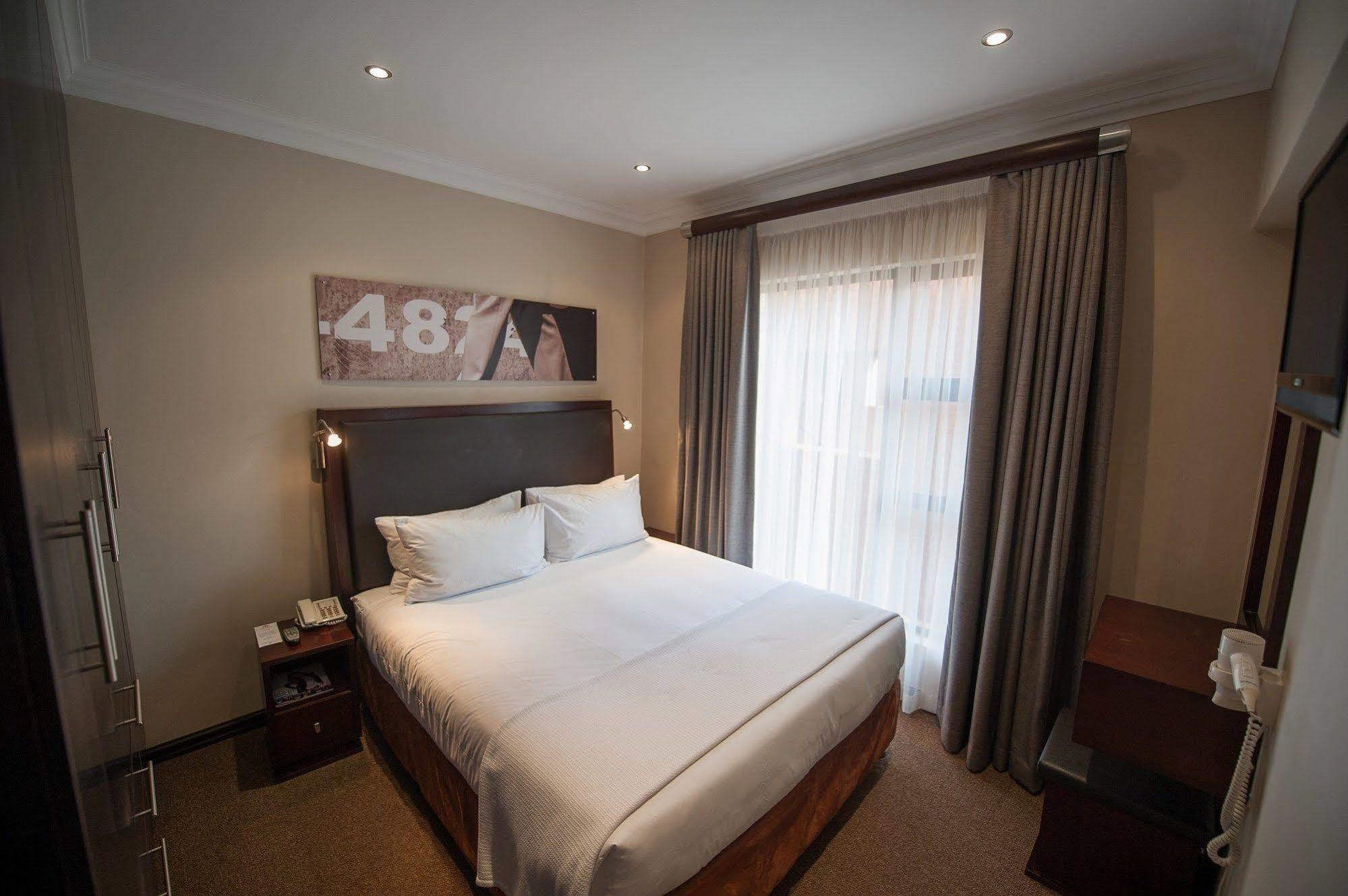 All Suite On 14Th Johannesburg Esterno foto